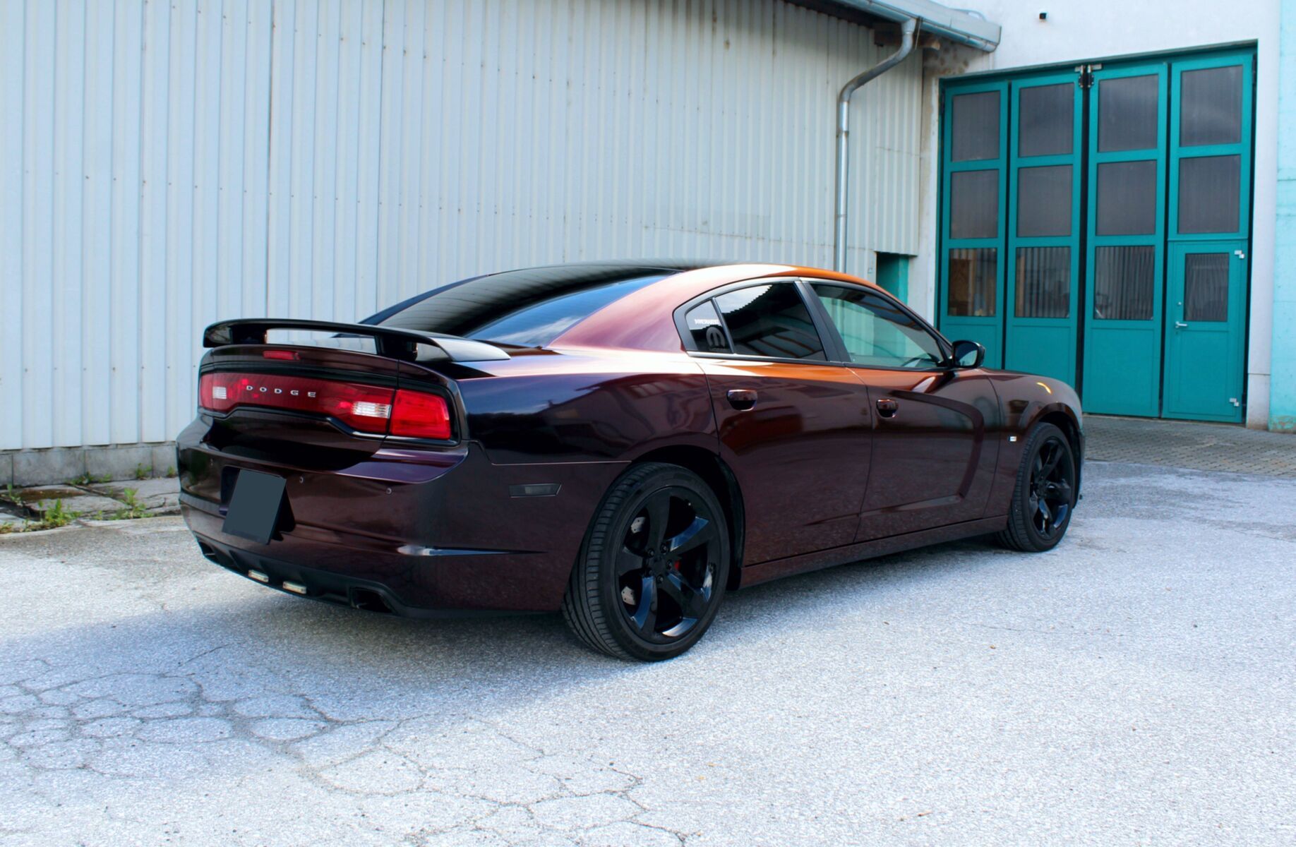 Dodge Charger Folierung (Black Opalus)